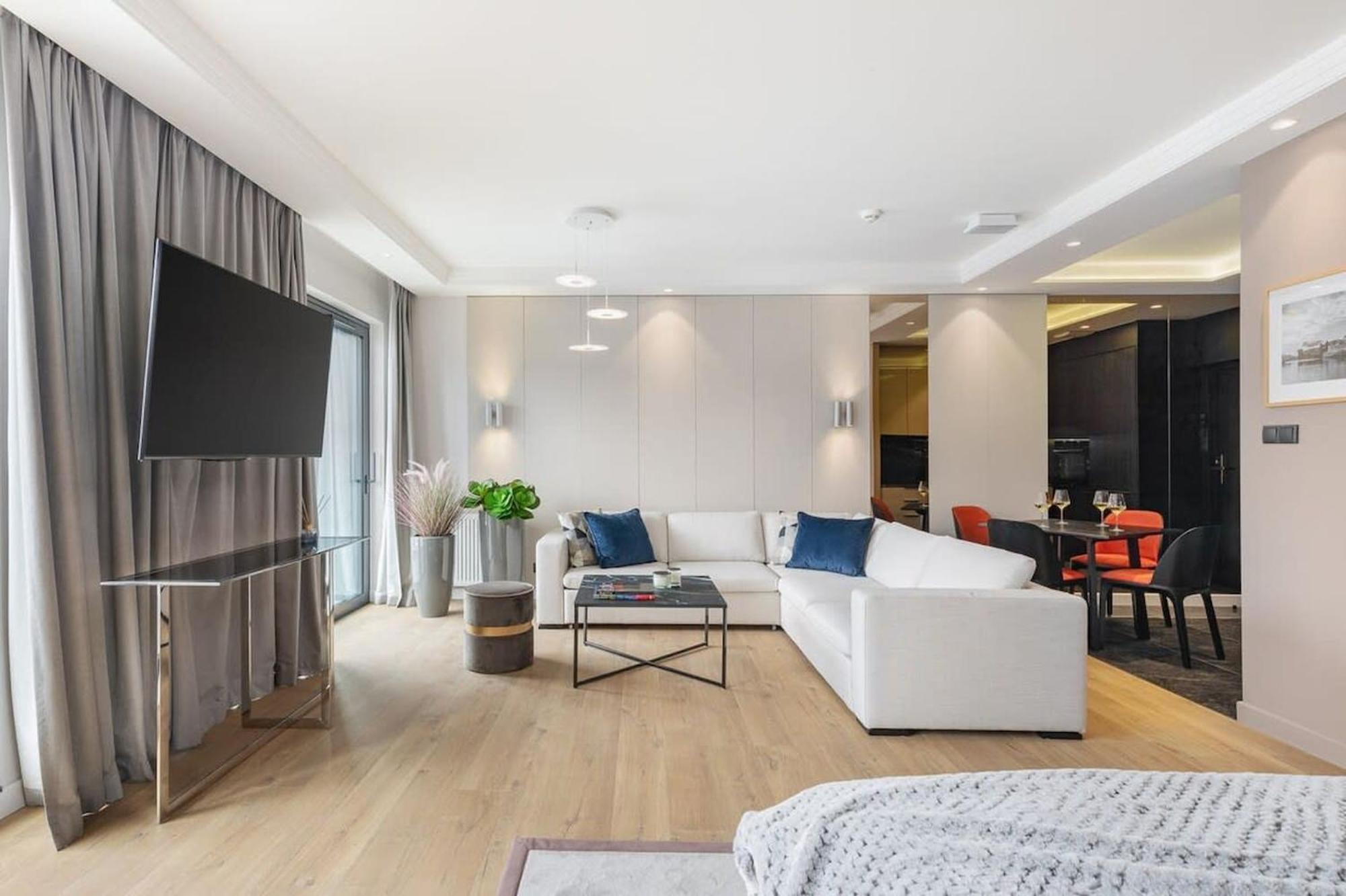 Rent Like Home - Deo Plaza Wyspa Spichrzow Danzica Esterno foto